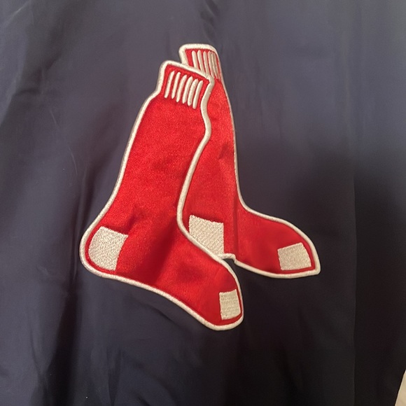 Boston Red Sox Genuine Merchandise Reversible Windbreaker - Picture 6 of 9
